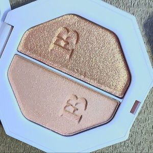 Fenty Killawatt Highlighter (never used)